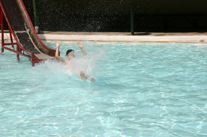 Click on image to go to the next image img_1223.jpg